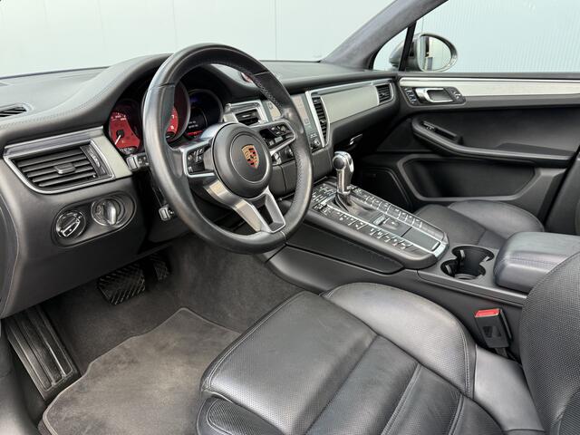 Porsche MACAN 3.0 GTS Automaat Schuifdak/Apple Carplay/Trekhaak.