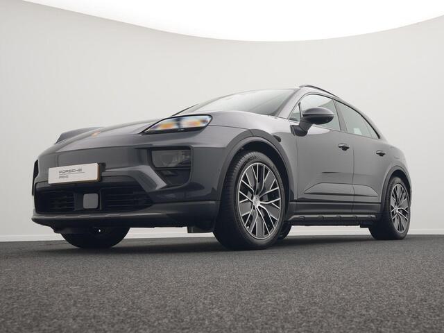 Porsche MACAN 4