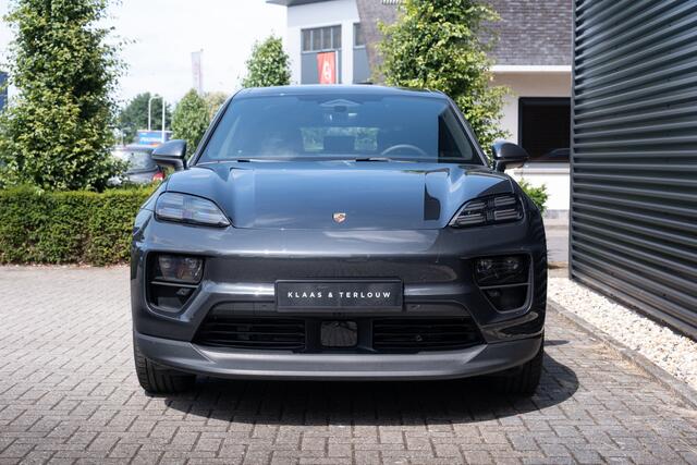 Porsche MACAN Electric Luchtvering/ Panoramadak / BOSE® / NP ¤ 106.000