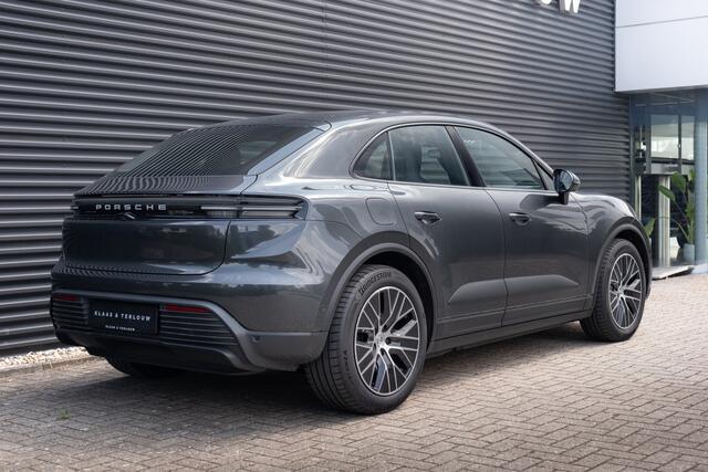 Porsche MACAN Electric Luchtvering/ Panoramadak / BOSE® / NP ¤ 106.000
