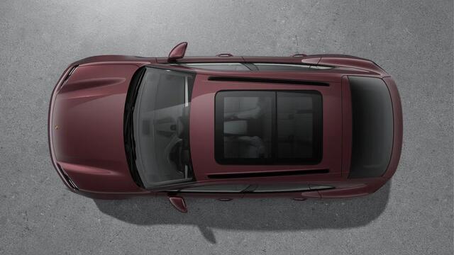 Porsche MACAN 4