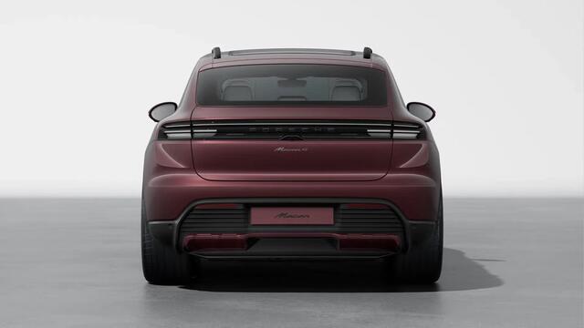 Porsche MACAN 4