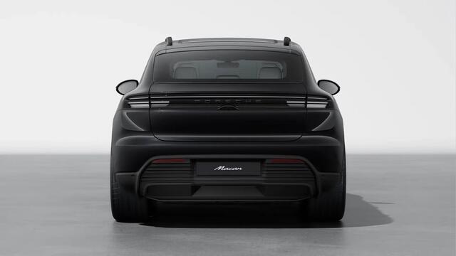Porsche MACAN 4