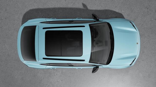 Porsche MACAN 4