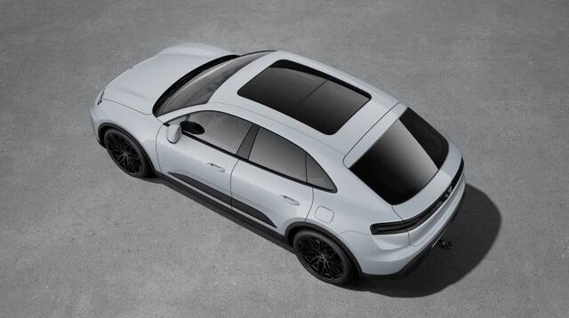 Porsche MACAN 4