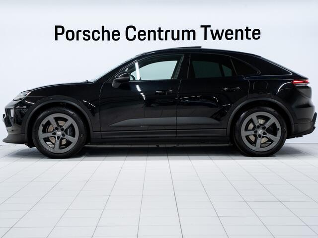 Porsche MACAN 4