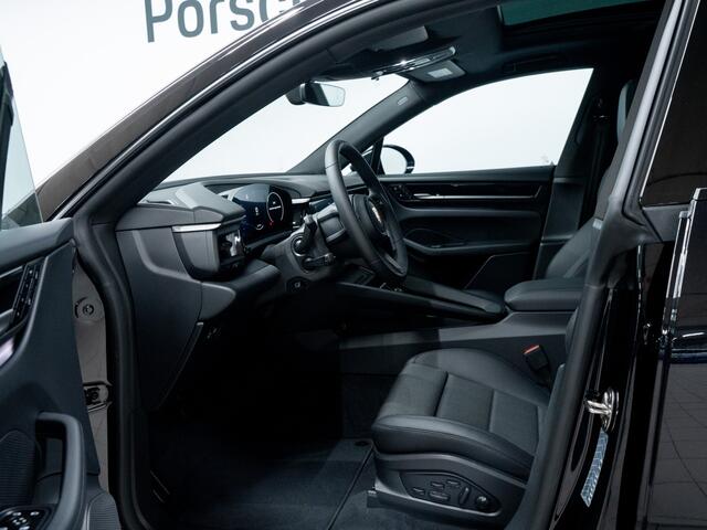 Porsche MACAN 4