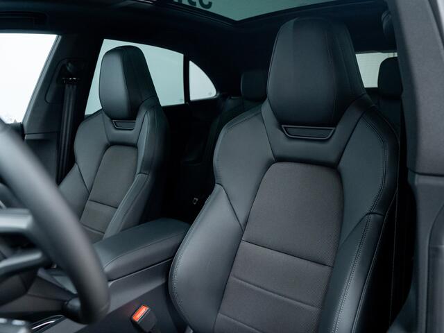 Porsche MACAN 4