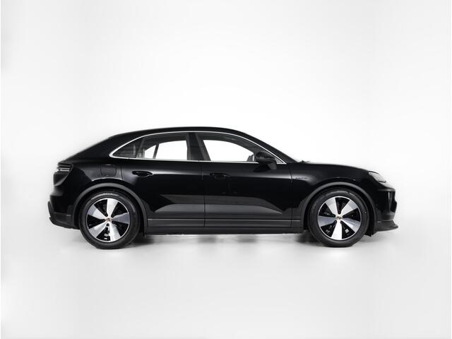 Porsche MACAN 4