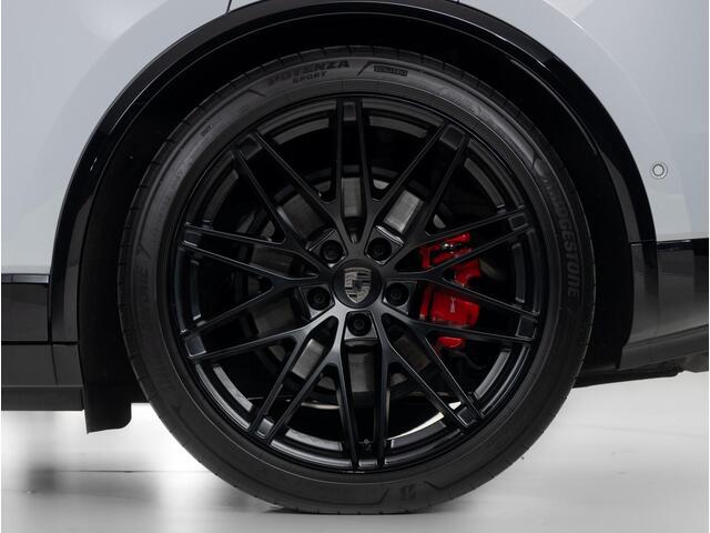 Porsche MACAN Turbo