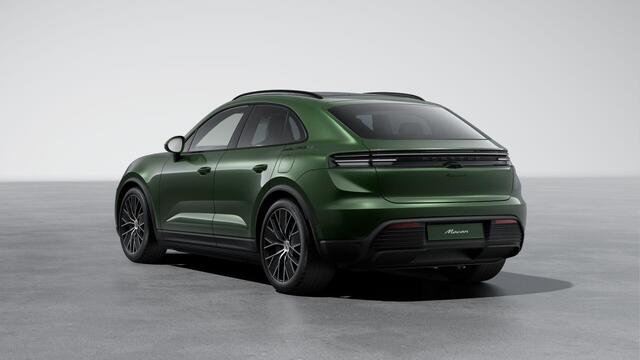Porsche MACAN 4