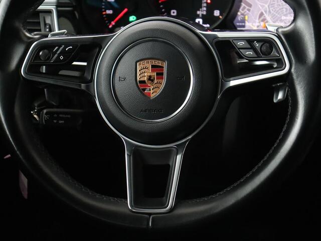 Porsche MACAN 2.0 | GTS Pack | Panoramadak | Bose | Carplay | Camera | 18 voudige sportstoelen | Stoelverwarming | Trekhaak | Navigatie | Leder | Memory | DAB+ | 21'' Turbo velgen