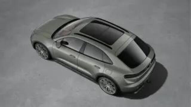 Porsche MACAN 4