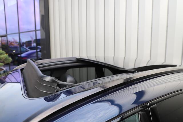 Porsche MACAN 2.0 | 252PK | Luchtvering (PASM) | Pano | 14-Weg Comfortstoelen | Memory | Bose | Matrix-led | Stoelverw. | Trekhaak | Dealer onderh. | NL-Auto | 2018.