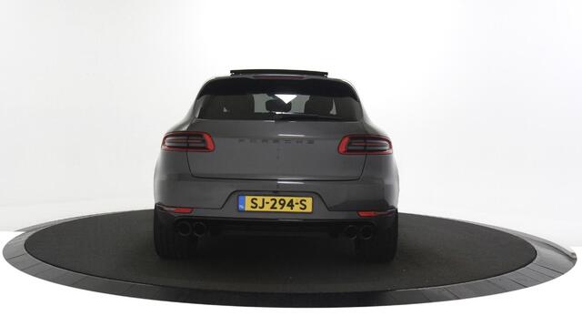 Porsche MACAN 2.0 1e EIG. / Pano / Sport-design-pakket zwart / Comfortstoelen 14-wegs / Dashboard leder