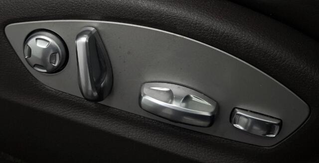 Porsche MACAN 2.0 1e EIG. / Pano / Sport-design-pakket zwart / Comfortstoelen 14-wegs / Dashboard leder