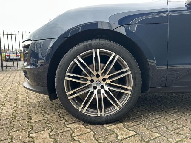 Porsche MACAN 2.0 2018 Facelift *Pano *Luchtvering *Cruise *Navi *Camera *PDC