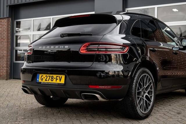 Porsche MACAN 2.0 | Panorama | Luchtvering | Leder | Cruise control | Elek. stoel | Apple carplay | Dealeronderhouden | 20' inch |