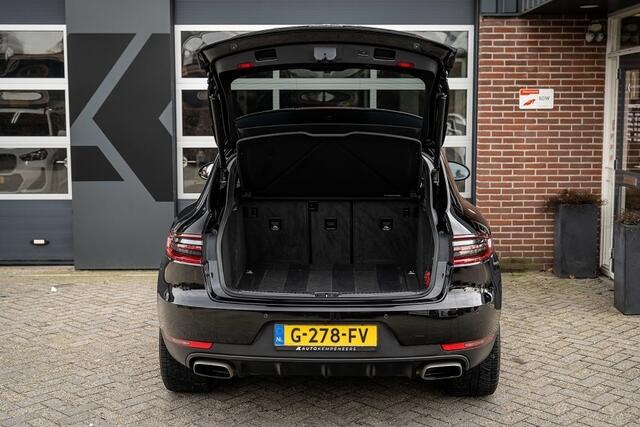 Porsche MACAN 2.0 | Panorama | Luchtvering | Leder | Cruise control | Elek. stoel | Apple carplay | Dealeronderhouden | 20' inch |
