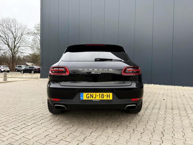 Porsche MACAN 2.0 luchtvering / pano / trekhaak / leder Porsche Macan 2.0
