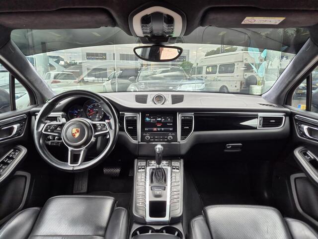 Porsche MACAN 3.6 Turbo Performance Package | Target Blue Eye | RVS uitlaat | Elc trekhaak