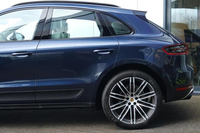 Porsche MACAN 2.0 / Sportuitlaat / Pano / Luchtvering