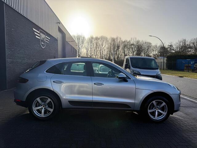 Porsche MACAN 2.0 | 1E EIGENAAR | 12MND GARANTIE | AUTOMAAT | PANODAK | NAVI | CRUISE | TREKHAAK |