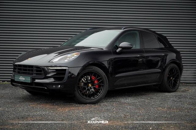 Porsche MACAN 3.0 GTS / Pano / Luchtvering / Trekhaak / Sportstoelen / Carplay