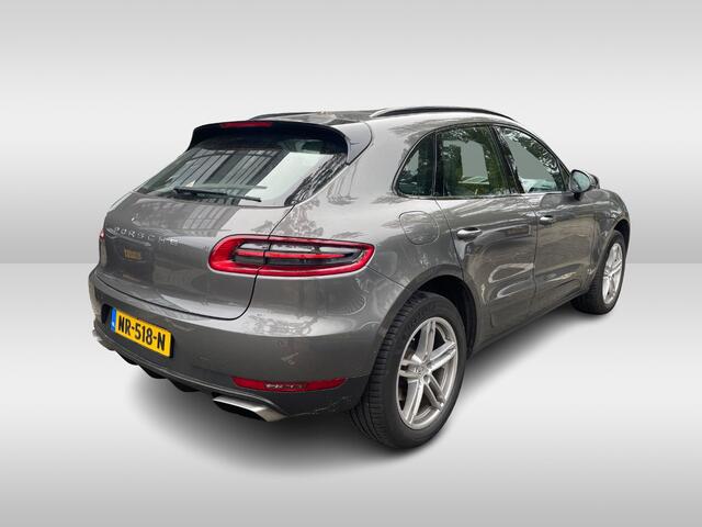 Porsche MACAN 2.0 / Panoramadak / Camera / Adaptieve stoelen / Sportchrono / 19'' / Navigatie / Bose / Stoelverwarming / Cruise Control
