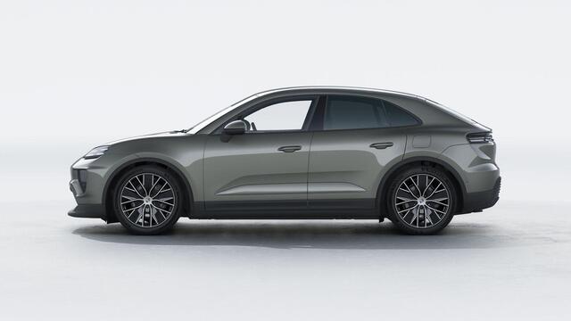 Porsche MACAN 4
