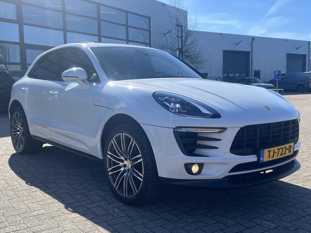 Porsche MACAN 2.0 Navi Panoramadak Elek Sportstoelen Bose Leder 21 Inch Turbo Velgen Led Getint Glas NL Auto Wit metallic