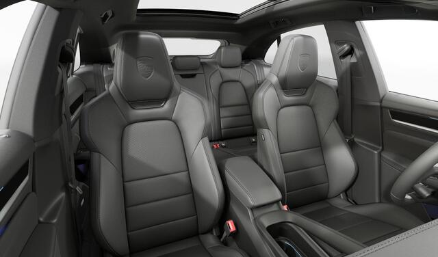 Porsche MACAN 4