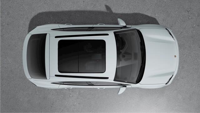 Porsche MACAN 4