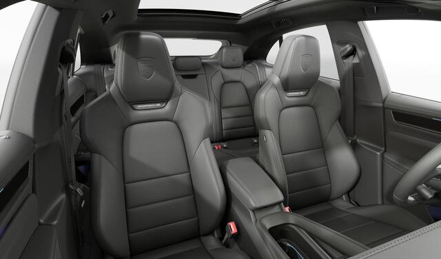 Porsche MACAN 4