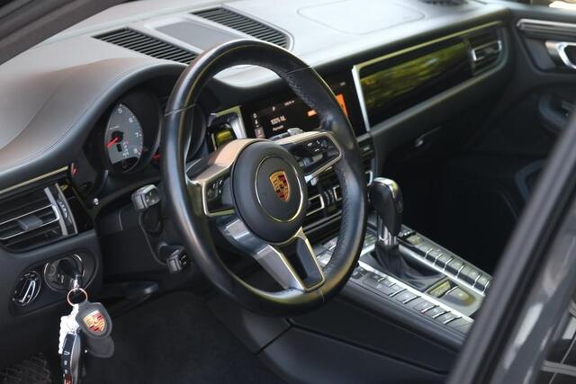 Porsche MACAN 3.0 S 354pk PDK | Navi | App Connect | Panoramadak | Leder | Memory | Camera | Elektrische Achterklep | Sportuitlaat