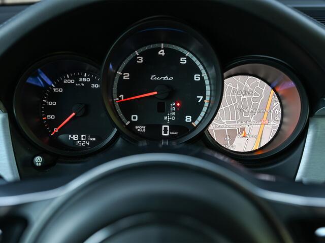 Porsche MACAN 3.6 Turbo Performance Package 441pk | Sport Chrono | Panorama dak | Trekhaak | Bose Sound | Privacy glass | Adaptive cruise control | Stoel ventilatie