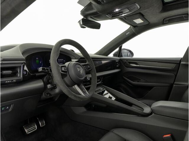 Porsche MACAN Turbo