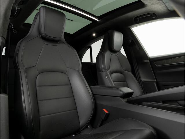 Porsche MACAN Turbo