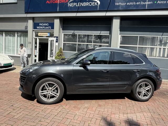 Porsche MACAN 2.0 Bj 2017 Km 120.000 Nap Dealer onderhouden 252pk Volle optie NL auto