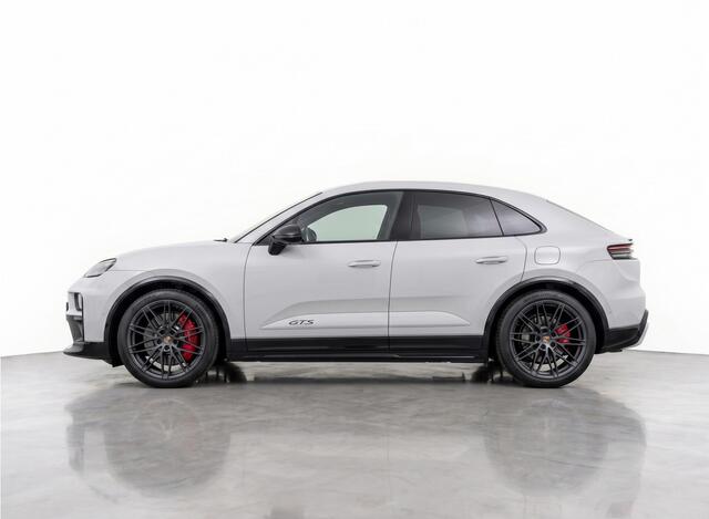 Porsche MACAN GTS 18 Voudige Sportstoelen / 22 inch / Sport Design / Trekhaak