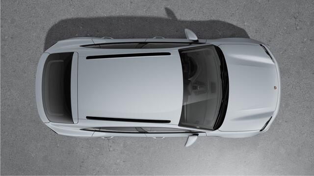 Porsche MACAN 4