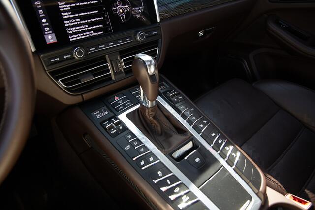 Porsche MACAN 2.9 Turbo , Keramisch, Sport Chrono, 18-voudig, Pano, Burmester