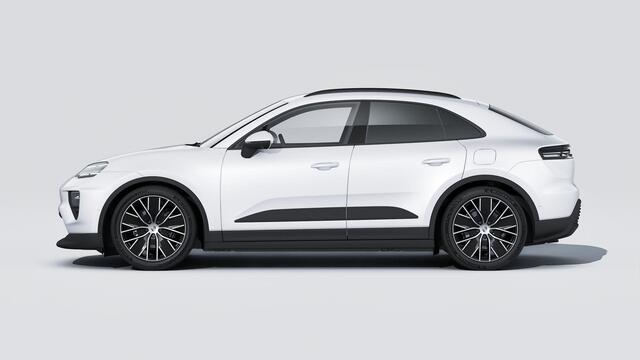 Porsche MACAN 4