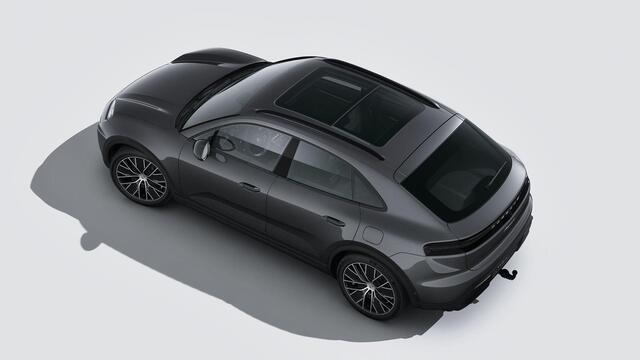 Porsche MACAN 4