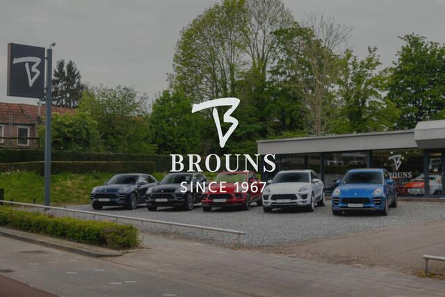 Porsche MACAN 100 kWh Performance 408pk | Pano | BOSE | PASM | ACC