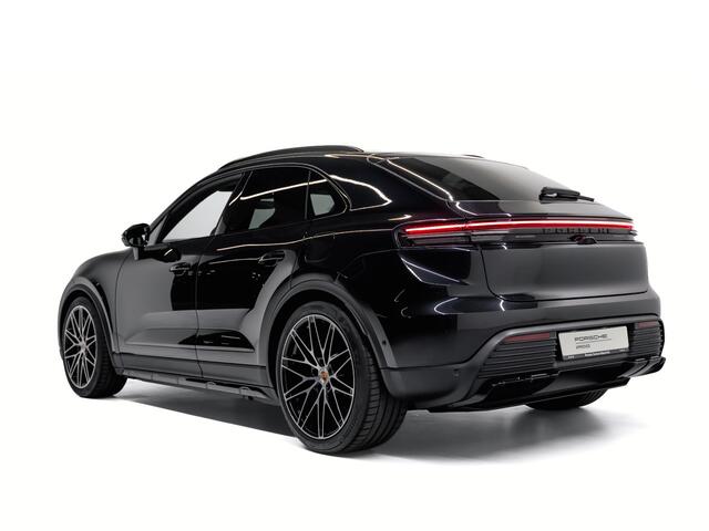 Porsche MACAN 4