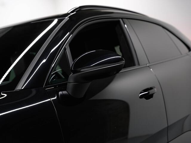 Porsche MACAN 4