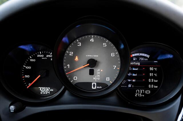 Porsche MACAN 3.0 S | Panorama | Memory | Camera | 20 ''