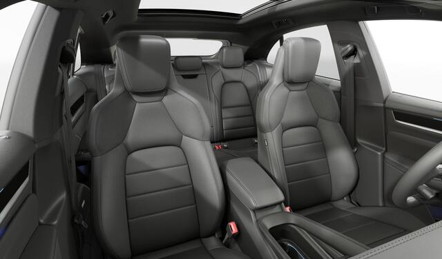 Porsche MACAN 4