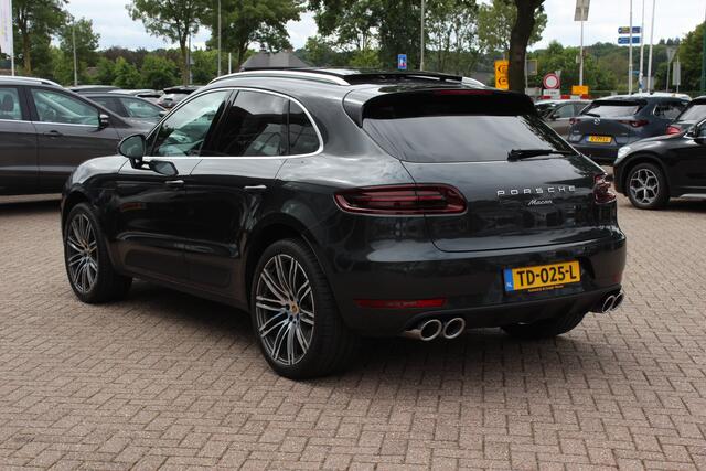 Porsche MACAN 2.0 / Panoramadak / Camera / Luchtvering / Sportchrono / Bose / 21'' / Leder / Navigatie / Comfortstoelen / DAB / Stoelverwarming / Cruise Control